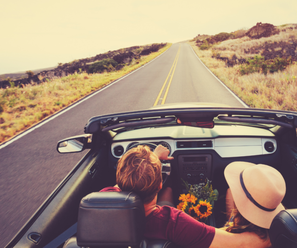 Cosa tenere in auto per un’estate senza imprevisti