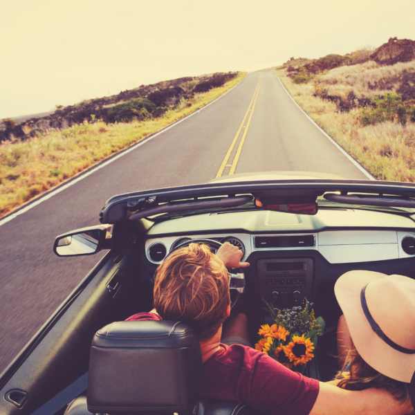 Cosa tenere in auto per un’estate senza imprevisti